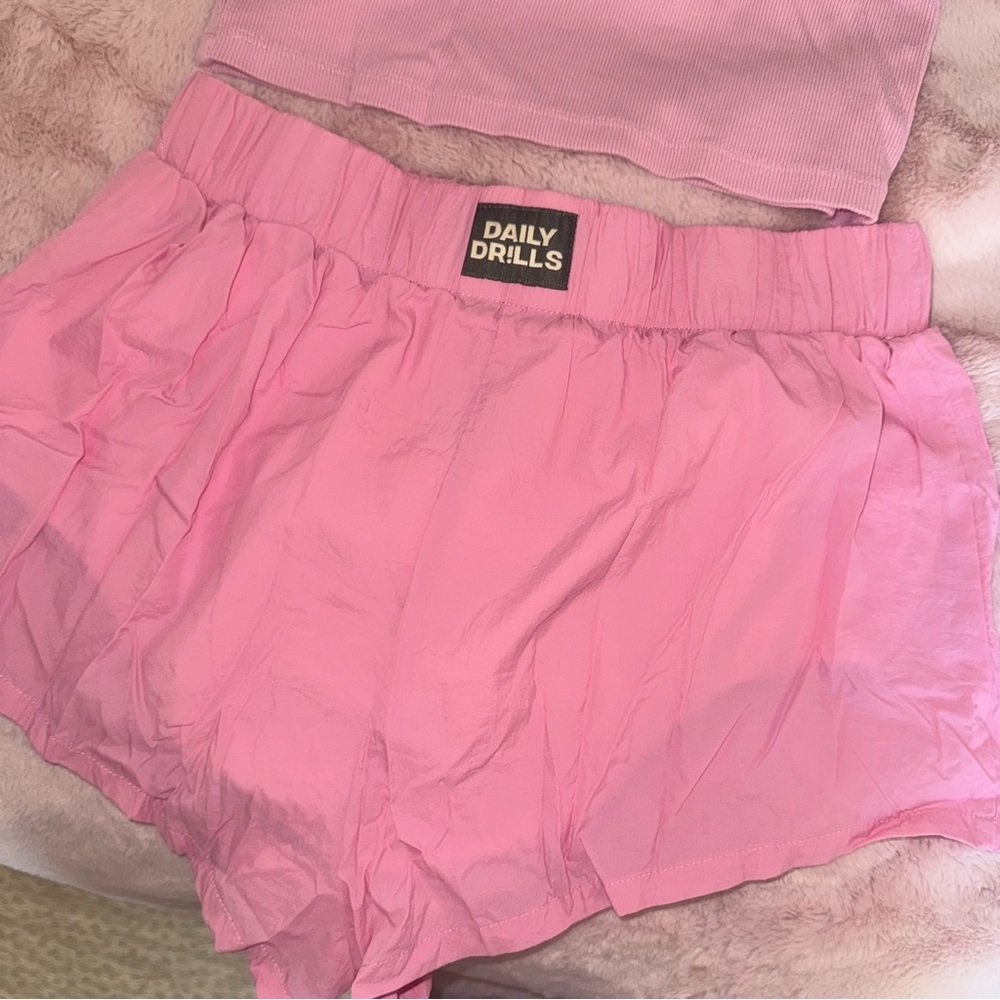 Daily Drills Super Bounce Shorts & Logo Tank (COLLEGIATE COLLECTION) - Picture 4 of 5